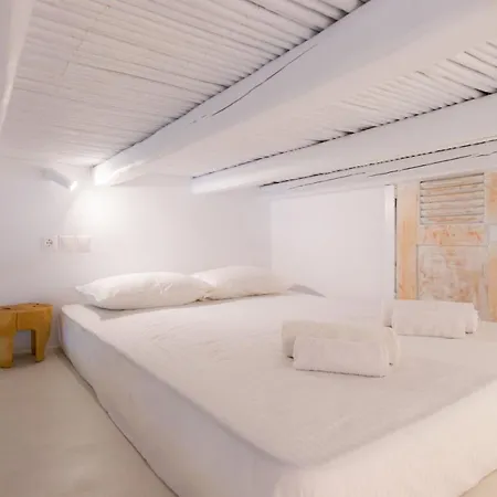 公寓式酒店 La Residences 4*